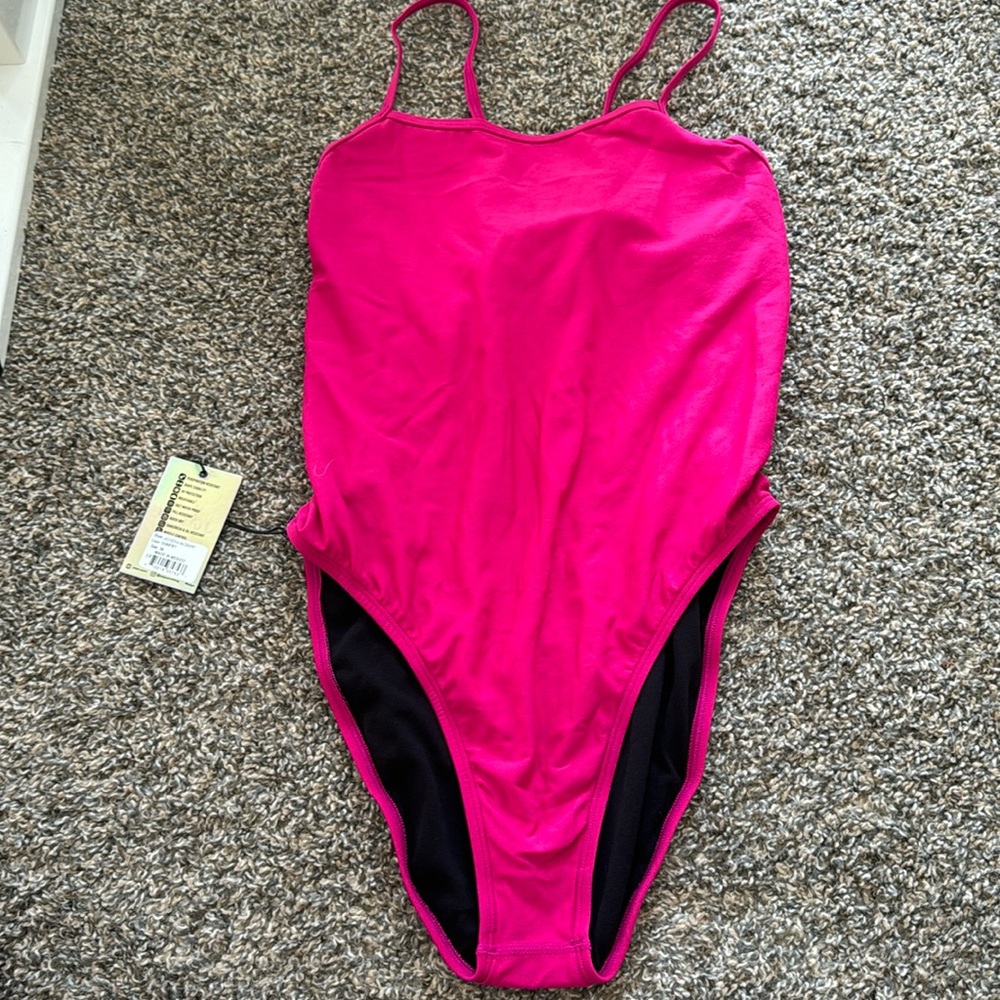 BRAND NEW never worn Jolyn Jackson Bathing Suit size 38; Dragonfruit:pink/purple